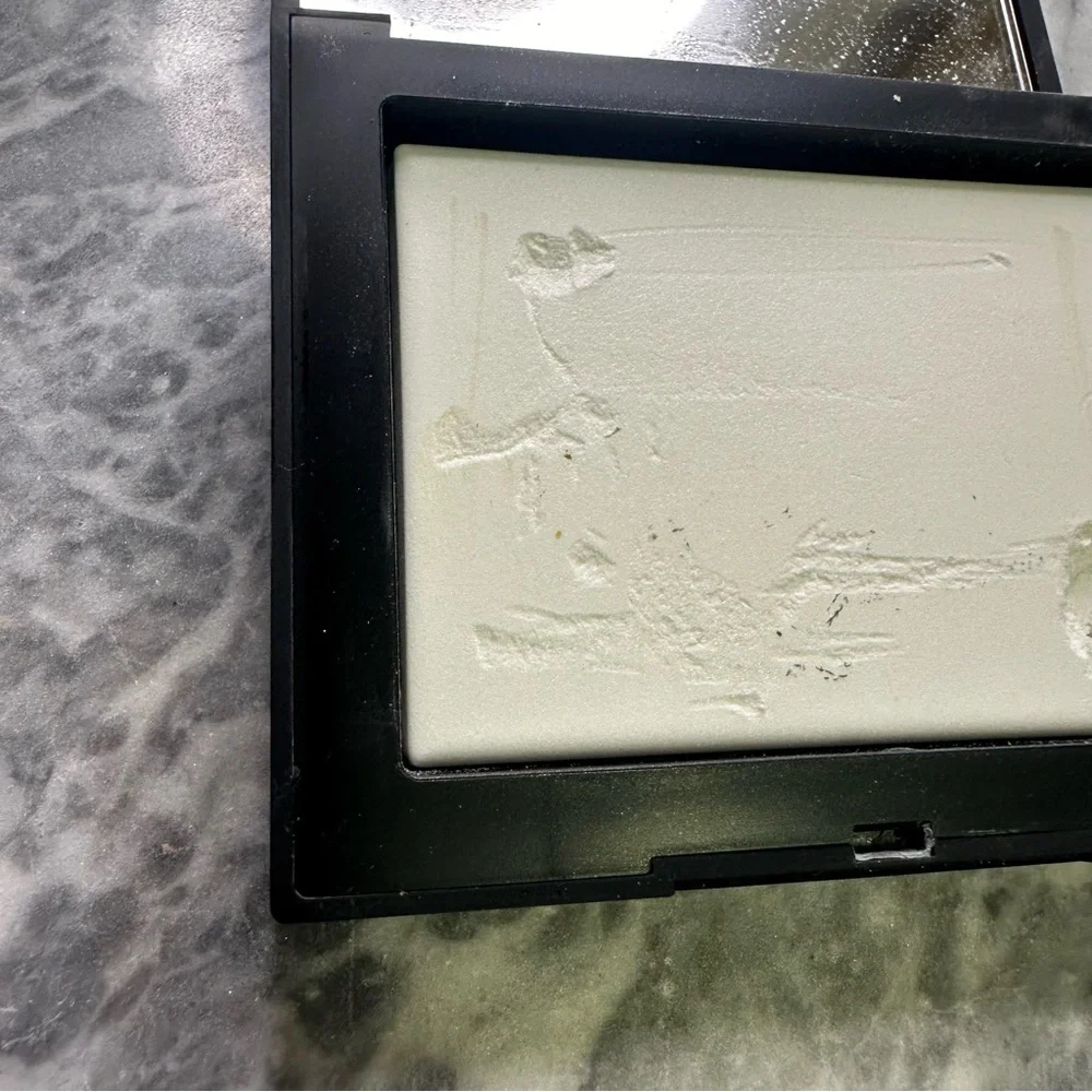 Nars Light Reflecting Setting Powder‎ Translucent